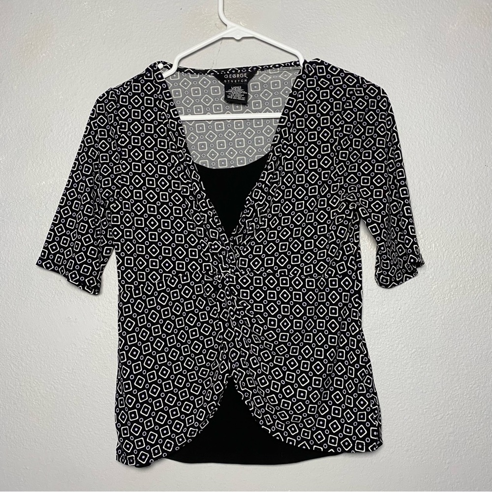 George Stretch | Women's Black shapes design Mid sleeve top Size S 4-6